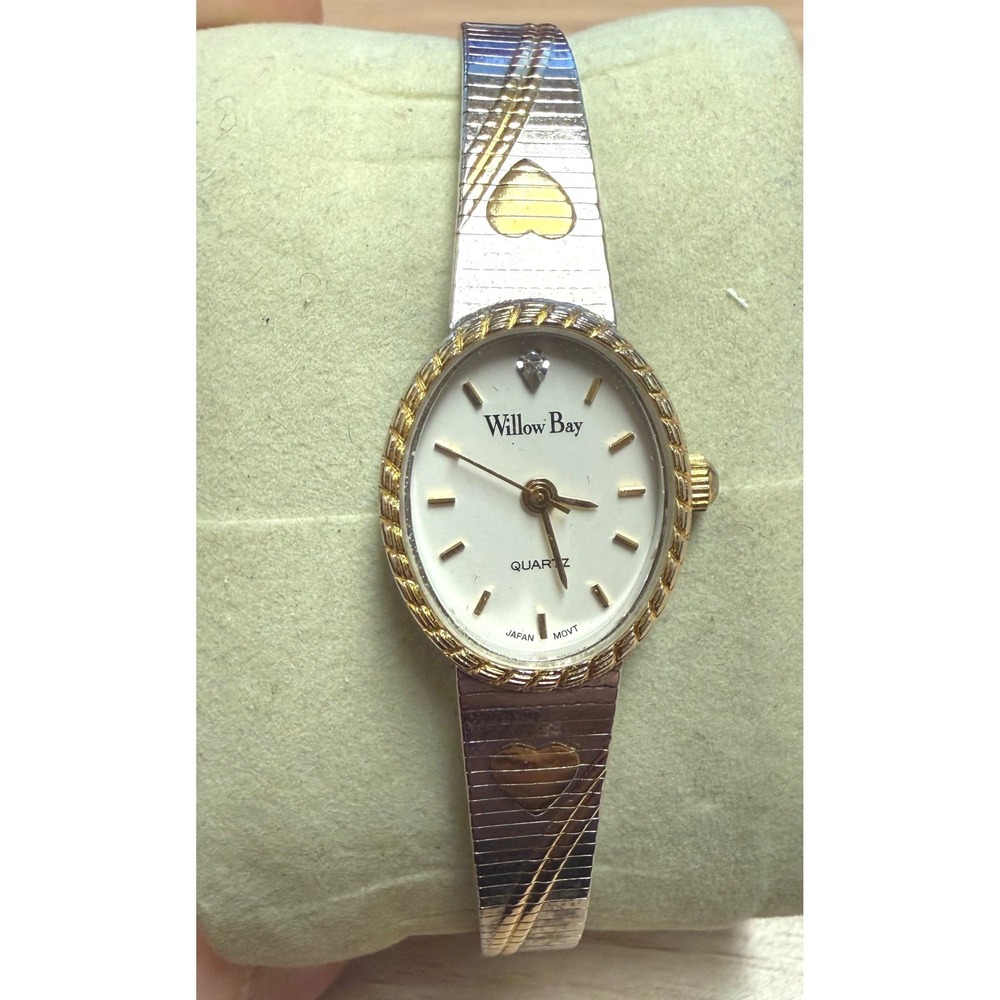 Willow Bay Womens Two Tone Heart Quartz Watch BY218 Silver Gold Oval  8in WORKS